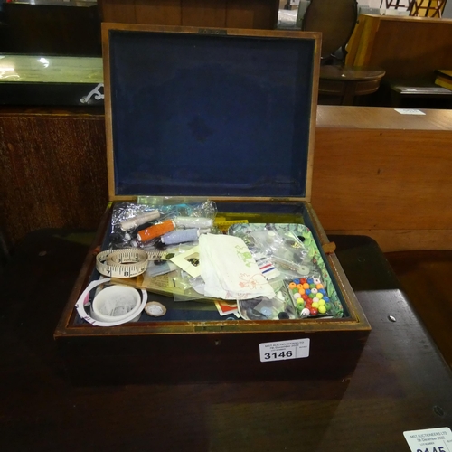 3146 - A small wooden sewing box with a lift lid and contents