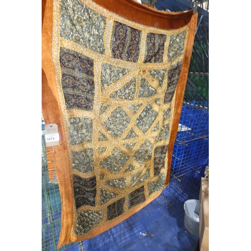 3272 - 1 patchwork wall hanging approx 165 x 118cm