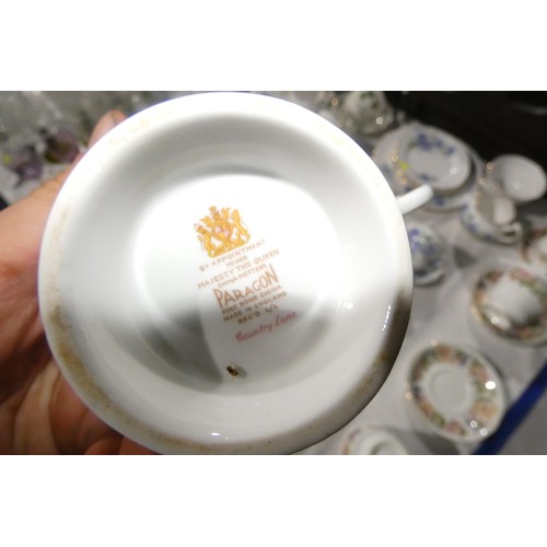 3127 - A quantity of Colclough, Royal Vale and Paragon decorative teaware