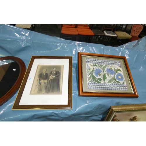 2949 - A quantity of miscellaneous pictures, frames & mirrors (stillage not included)