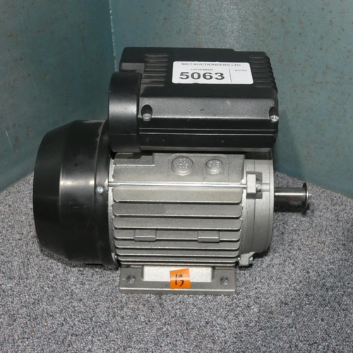 5063 - 1 electric motor 240v