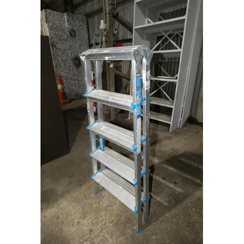 5131 - A MacAllister aluminium double sided 5 step ladder