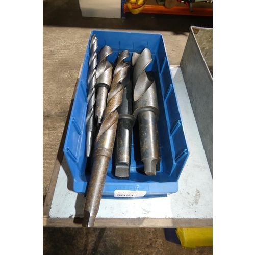 5051 - 1 box containing a quantity of various large drill bits