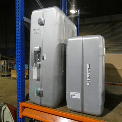 5201 - 2 x ex-MOD centurion elite carry cases by Zero each approx 73 x 50 x 25cm high