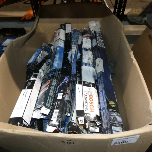 5368 - 1 box containing a quantity of various wiper blades