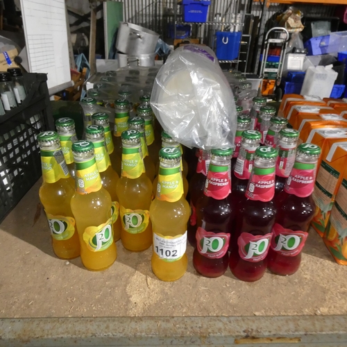 1102 - A quantity of bottles of J2O, apple & mango and apple and raspberry