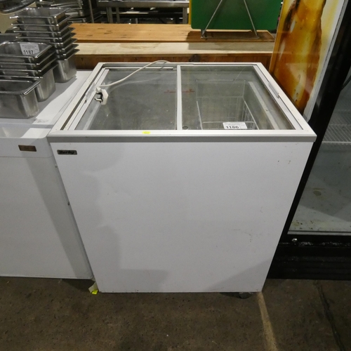 1186 - A commercial sliding top chest display freezer by Derby 240v - trade.  Tested Working.