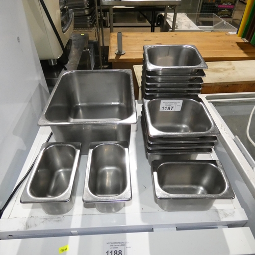 1187 - A quantity of various size stainless steel gastronorm pots