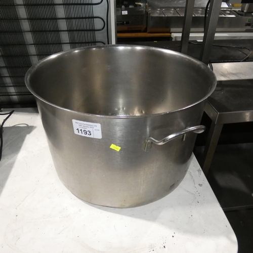 1193 - A large stainless steel stock pot approx 53cm