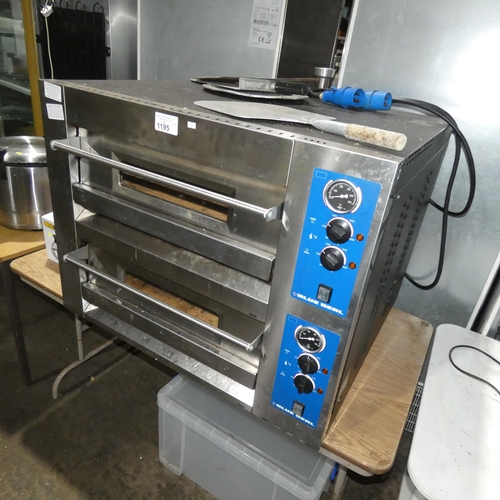 1195 - A commercial stainless steel counter top 2 door pizza oven by Blue Seal type DB8.30, 2 blue industri... 