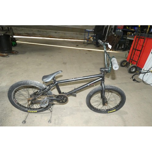 2098 - A BMX bike by Mafia Bikes