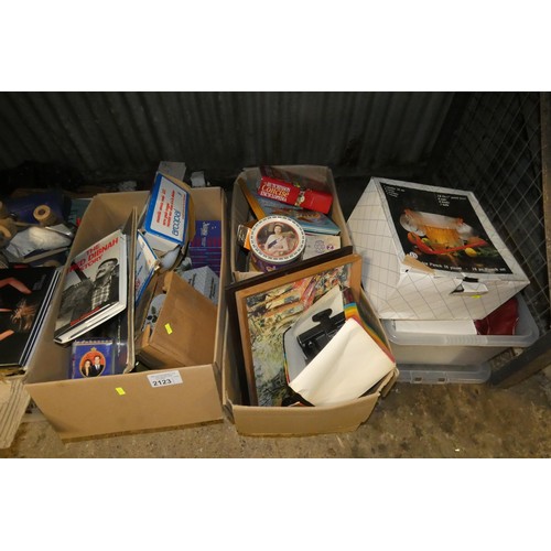 2123 - A quantity of various household items including books, a punch bowl, a light up globe 240v, a pair o... 