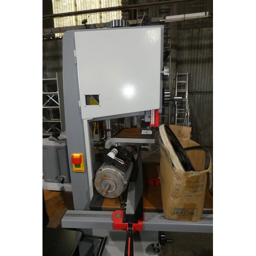 5312 - A heavy duty bandsaw type MJ3435, 240v (SAM002868)