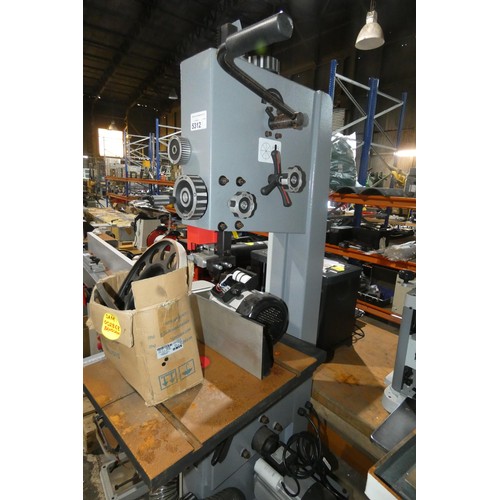 5312 - A heavy duty bandsaw type MJ3435, 240v (SAM002868)