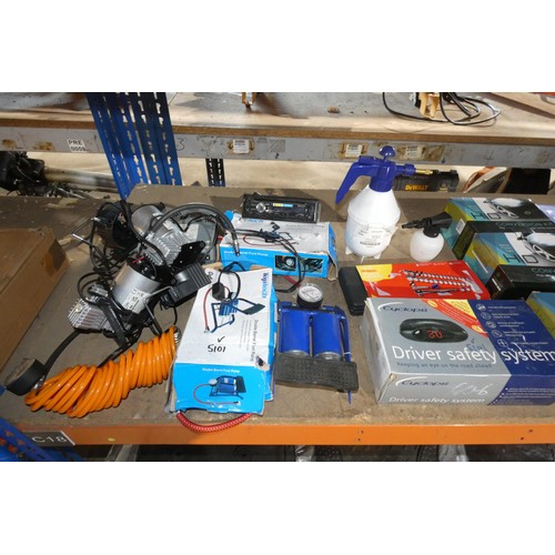 5364 - A quantity of various auto related items. Contents of 1 shelf and all items are untested customer re... 