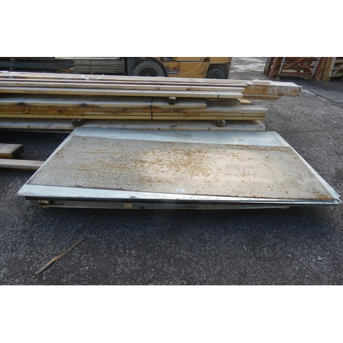 5852 - 1 pallet containing a quantity of approx 45 various sheets of steel to include 85cm x 250cm, 125cm x... 