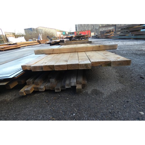 5855 - A quantity of various timber to include 14.5cm x 5cm, 5cm x 4cm, 5cm x 3.5cm etc, lengths vary up to... 