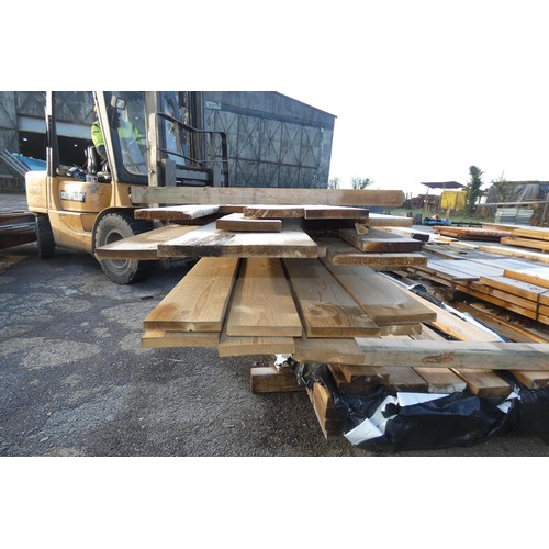 5859 - A quantity of various timber to include 14cm x 2cm, 12cm x 2.5cm, 15cm x 2cm etc, lengths vary up to... 