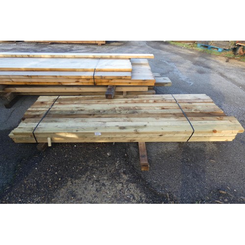 5863 - A quantity of timber comprising of 7.5cm x 4cm, lengths vary up to approx 250cm (bottom stack)