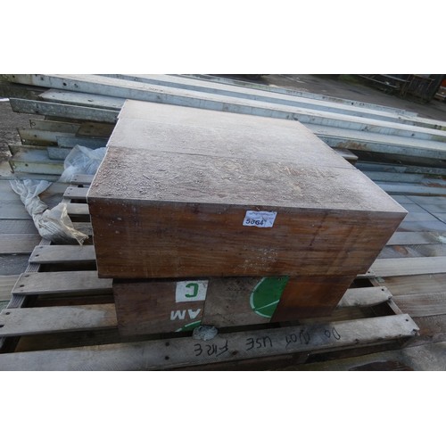 5864 - 1 pallet containing 6 blocks of tropical hardwood measuring approx 20cm x 20cm x 66cm long (top stac... 