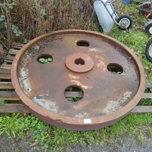 5831 - A large vintage cast iron wheel from the Watchet paper mill, diameter approx 174cm