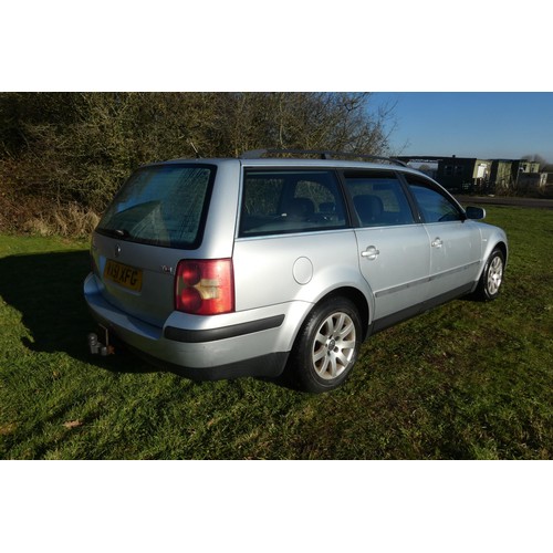 5913 - Volkswagen Passat Estate TDI 130 Sport , Silver, Reg WA51 XFG, 19/11/2001, 6 spd Manual Diesel 1896c... 