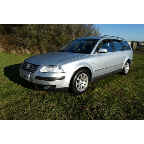 5913 - Volkswagen Passat Estate TDI 130 Sport , Silver, Reg WA51 XFG, 19/11/2001, 6 spd Manual Diesel 1896c... 