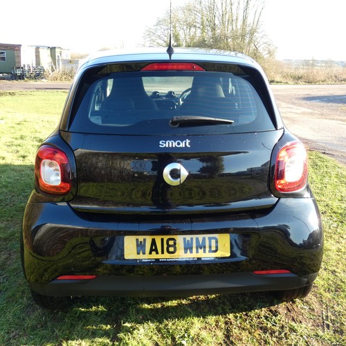 5912 - Smart ForFour Passion 5 door Hatchback Black. Reg: WA18 WMD, 29/03/2018, 5 speed manual Petrol  999c... 