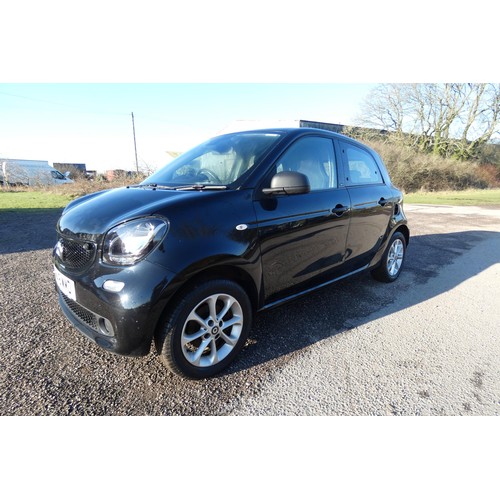 5912 - Smart ForFour Passion 5 door Hatchback Black. Reg: WA18 WMD, 29/03/2018, 5 speed manual Petrol  999c... 