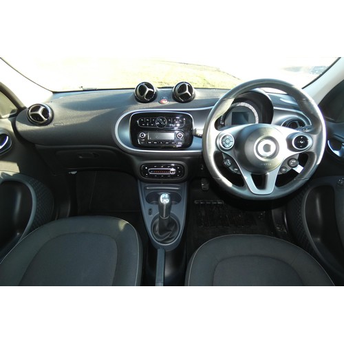 5912 - Smart ForFour Passion 5 door Hatchback Black. Reg: WA18 WMD, 29/03/2018, 5 speed manual Petrol  999c... 