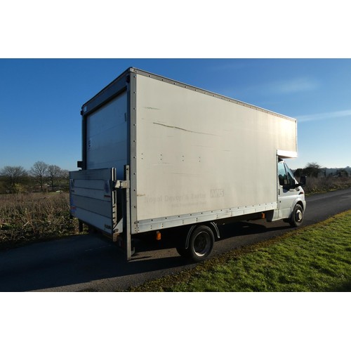 5907 - 5907  Ford Transit 115 T350 RWD LUTON Van c/w tail lift. Reg: WA59 BVJ, 01/12/2009, 6 speed manual 2... 