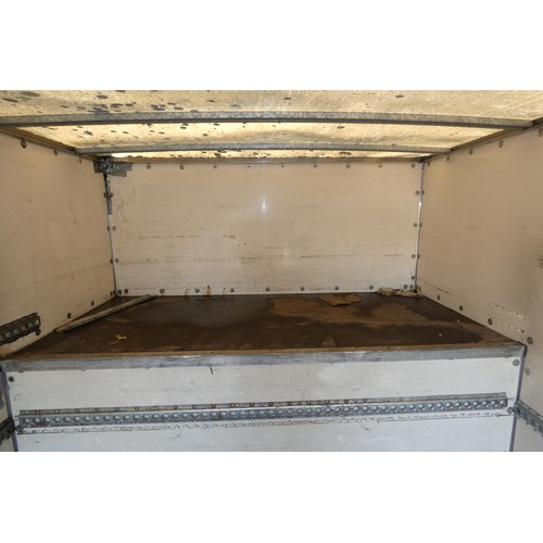 5907 - 5907  Ford Transit 115 T350 RWD LUTON Van c/w tail lift. Reg: WA59 BVJ, 01/12/2009, 6 speed manual 2... 