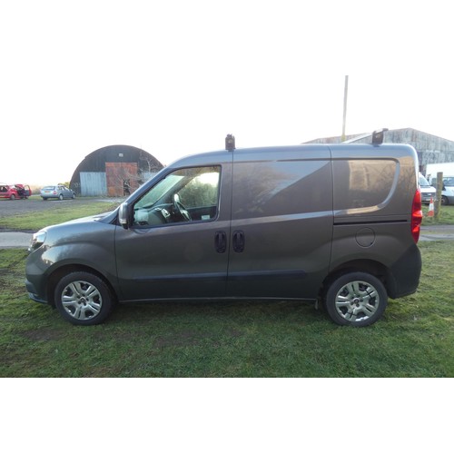 5904 - Fiat Doblo Cargo 16v Tecnico Multijet L1 diesel 1.3 Van, Grey, Reg: CU71 FWO 1st Reg 05/11/2021, 5 s... 