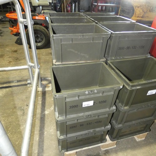 5745 - 15 x green plastic stacking boxes each approx 40 x 30 x 21cm high