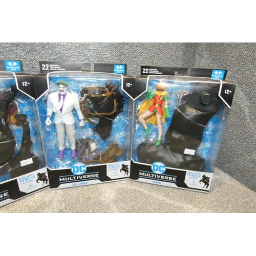 90 - 4 DC Universe boxed unused collectible action figures, combined to build the Dark Knights black hors... 