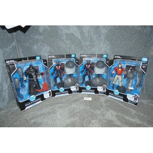 94 - 4 DC Universe boxed unused collectible action figures, 2 x Bloodsport, Peacemaker , Batman retail ap... 