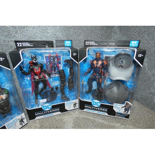 95 - 4 DC Universe boxed unused collectible action figures, Bloodsport, Peacemaker, Batwoman, Batman reta... 