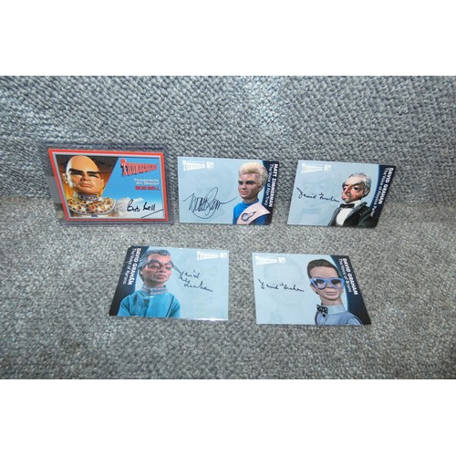 554 - 5 x rare one of a kind Gerry Anderson/Thunderbirds autograph cards, signed by Bob Bell & Alan, Kyran... 