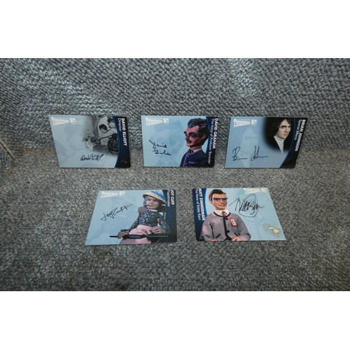 555 - 5 x rare Gerry Anderson/Thunderbirds autograph cards, please see pictures for more details