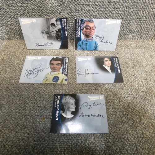 557 - 5 x rare Gerry Anderson/Thunderbirds autograph cards, please see pictures for more details