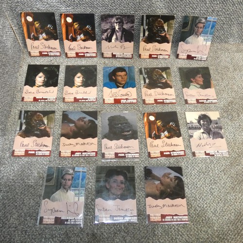 636 - 18 x rare British horror movie autograph trading cards, please see pictures for more details