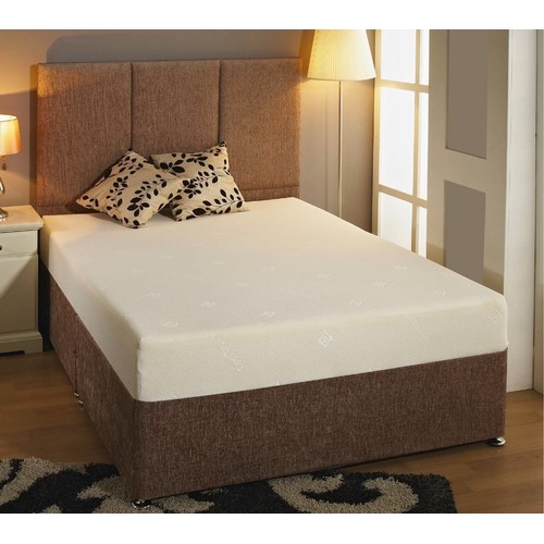 1090 - A Lollis memory natural foam mattress approx 4ft 6inch wide RRP £189