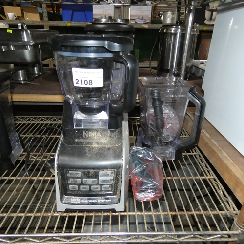 2108 - A Ninja blender type Auto IQ 1500w comes with some accessories - trade. Tested Working