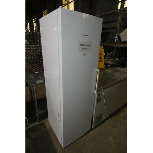 2123 - A tall white fridge by Bosch type KG-KSVV30A - trade. Tested Working