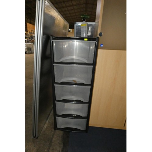 2271 - A plastic 5 drawer storage unit