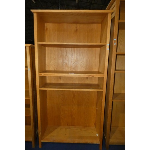 2334 - 1 x wooden open front shelf unit approx 90 x 31 x 183cm high