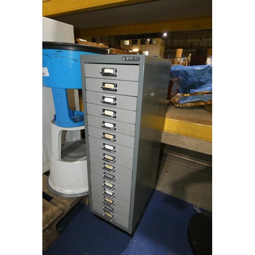 2380 - A Bisley grey metal 15 drawer index type cabinet approx 28 x 41 x 94cm high