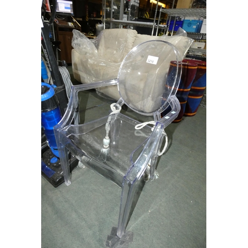 3218 - A clear plastic Ghost type chair (age unknown)