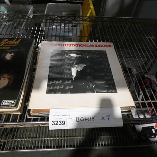 3239 - 7 x various vinyl records by David Bowie