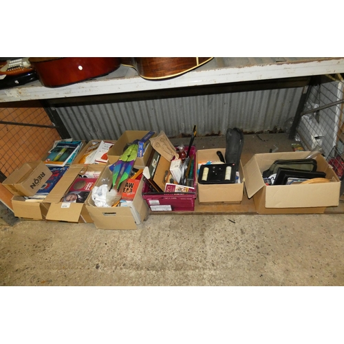 3316 - A large quantity of various items including books, games, cameras etc trade